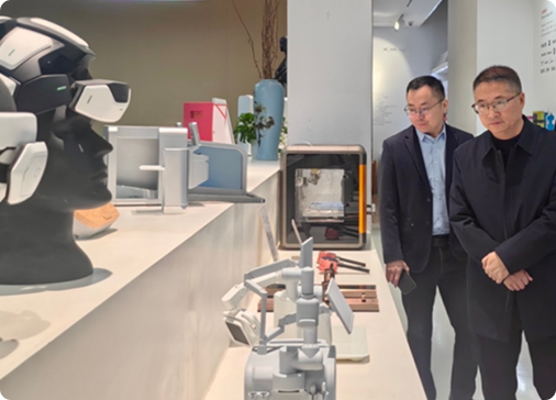 贵州安顺经开区领导一行莅临数慧岐黄公司考察探讨多领域合作共赢